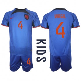Baby Fußballbekleidung Niederlande Virgil van Dijk #4 Auswärtstrikot WM 2022 Kurzarm (+ kurze hosen)